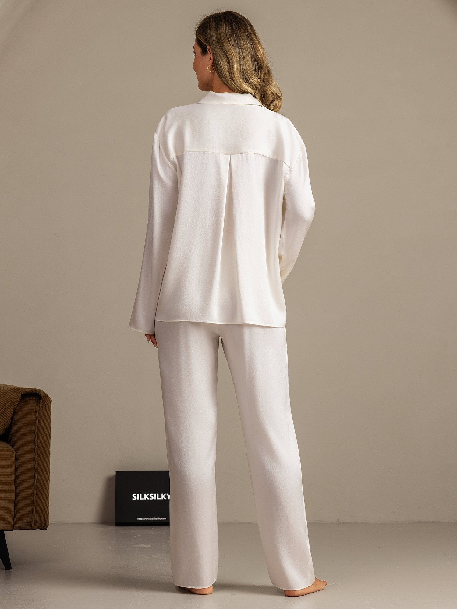 [White] SilkSilky  Long Sleeve Lapel Collar Women's Pajamas 002