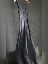 SilkSilky  Sleeveless Dress video 001